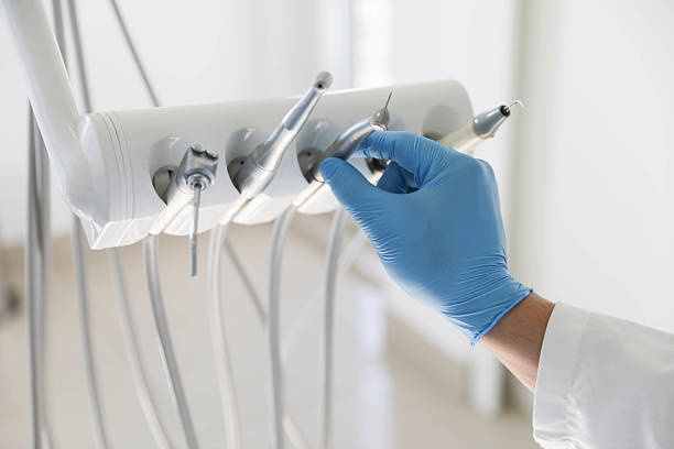 Professional Emergency Dentist technician working in Martinsville city County, VA